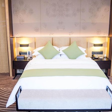 Leshan Ramada Hotel Buitenkant foto