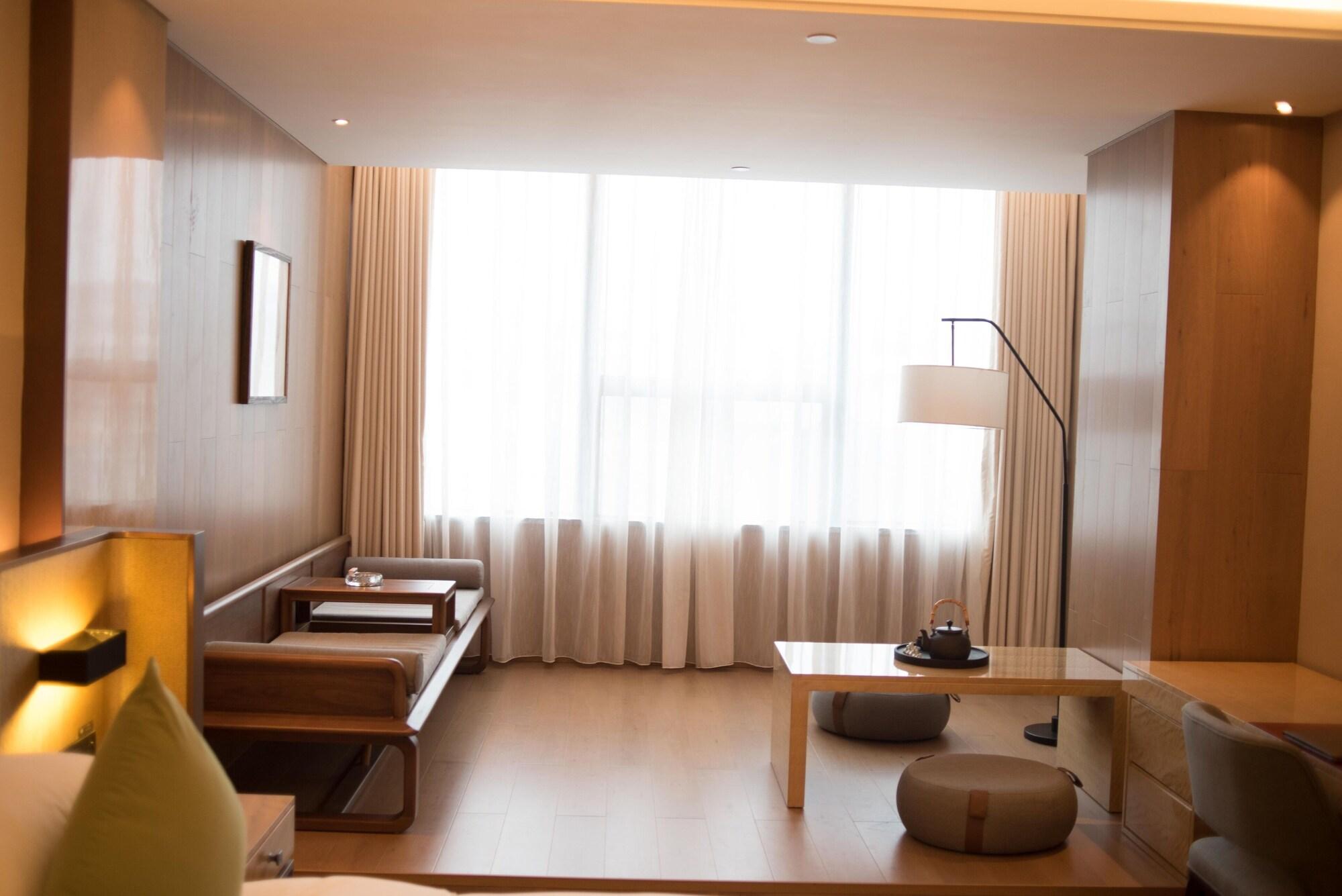 Leshan Ramada Hotel Buitenkant foto