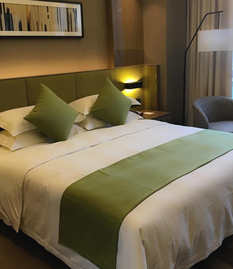 Leshan Ramada Hotel Buitenkant foto